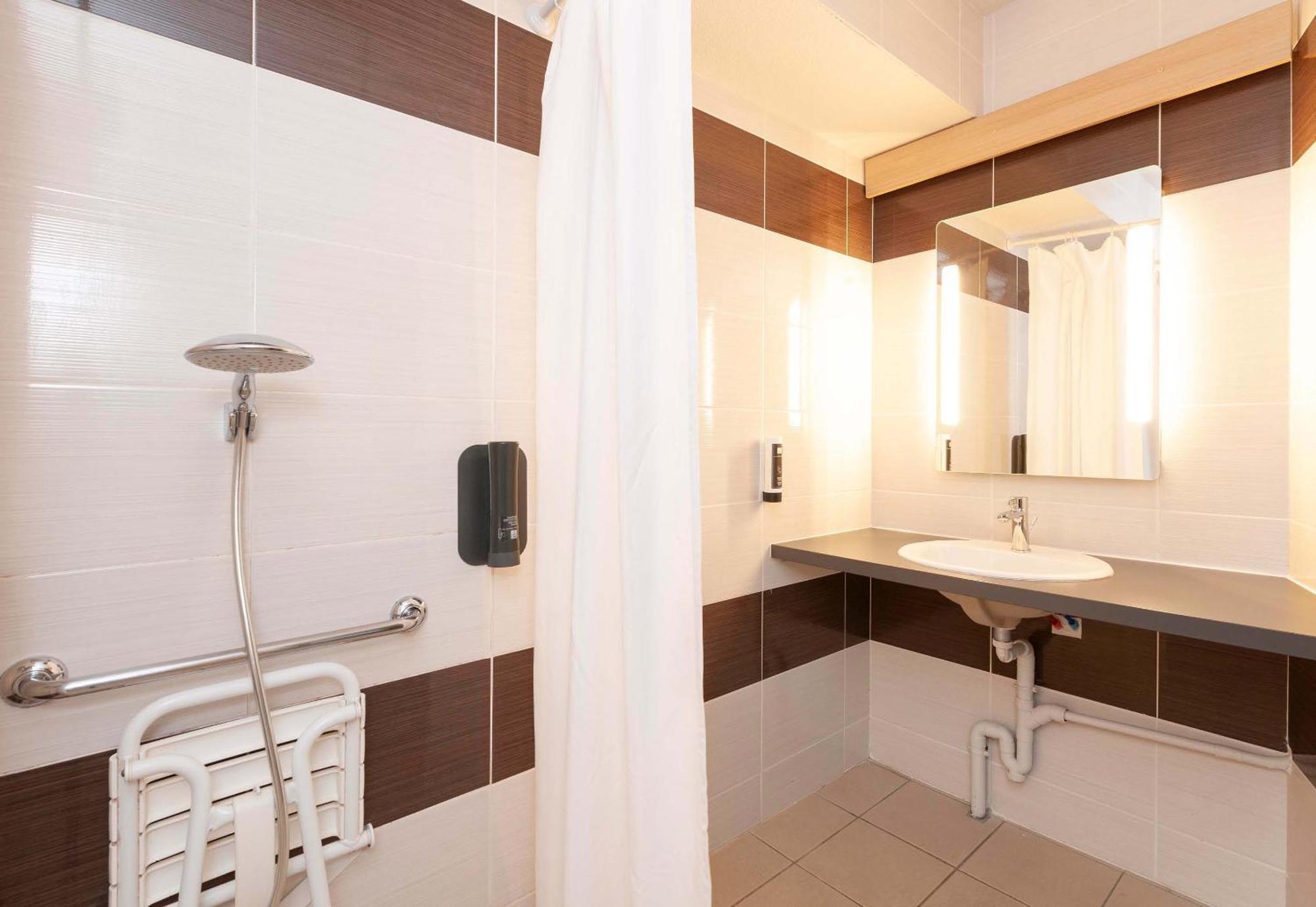 B&B Hotel Pau Zenith Dış mekan fotoğraf